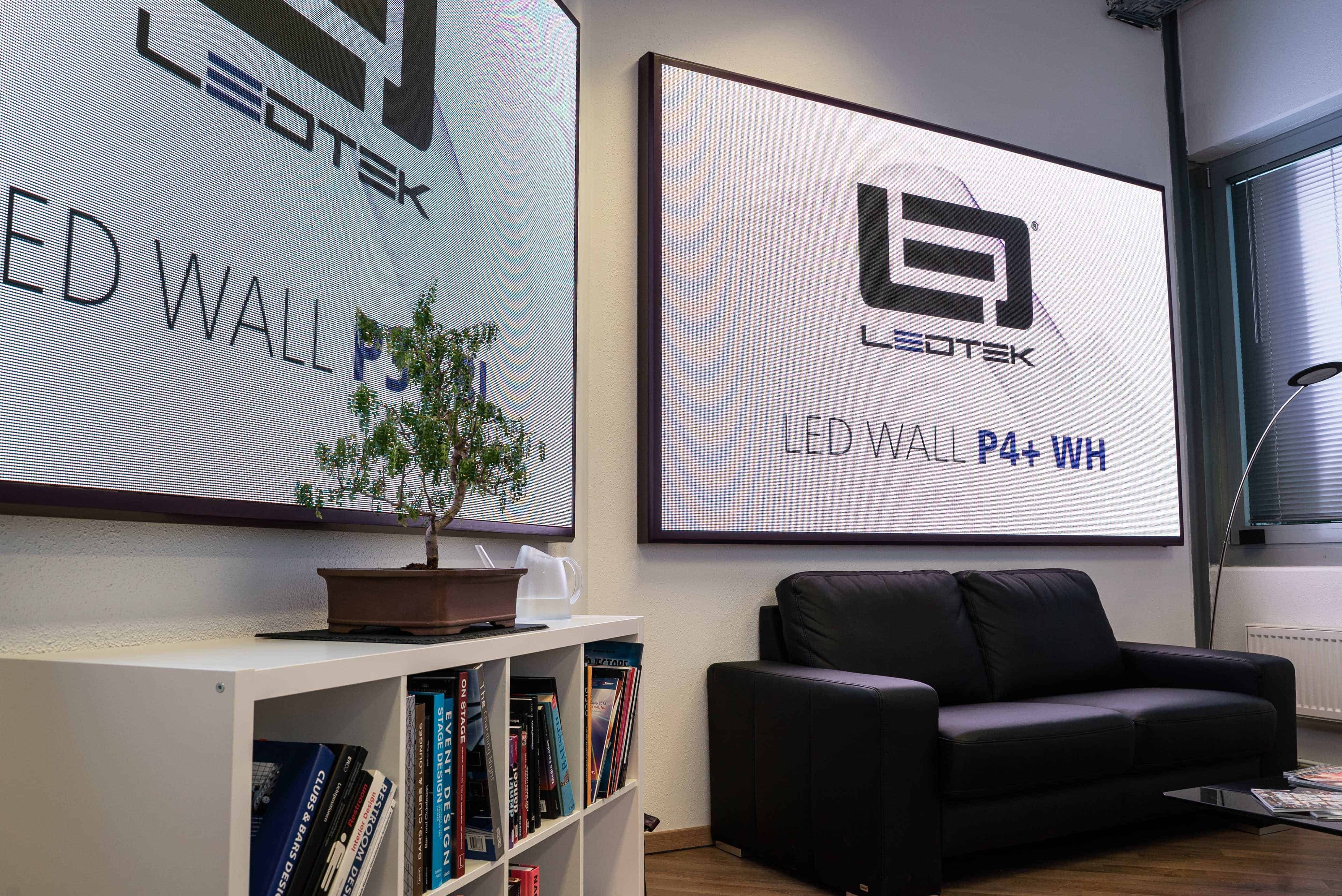 LED Wände Showroom LedTek P3+BL P4+WH