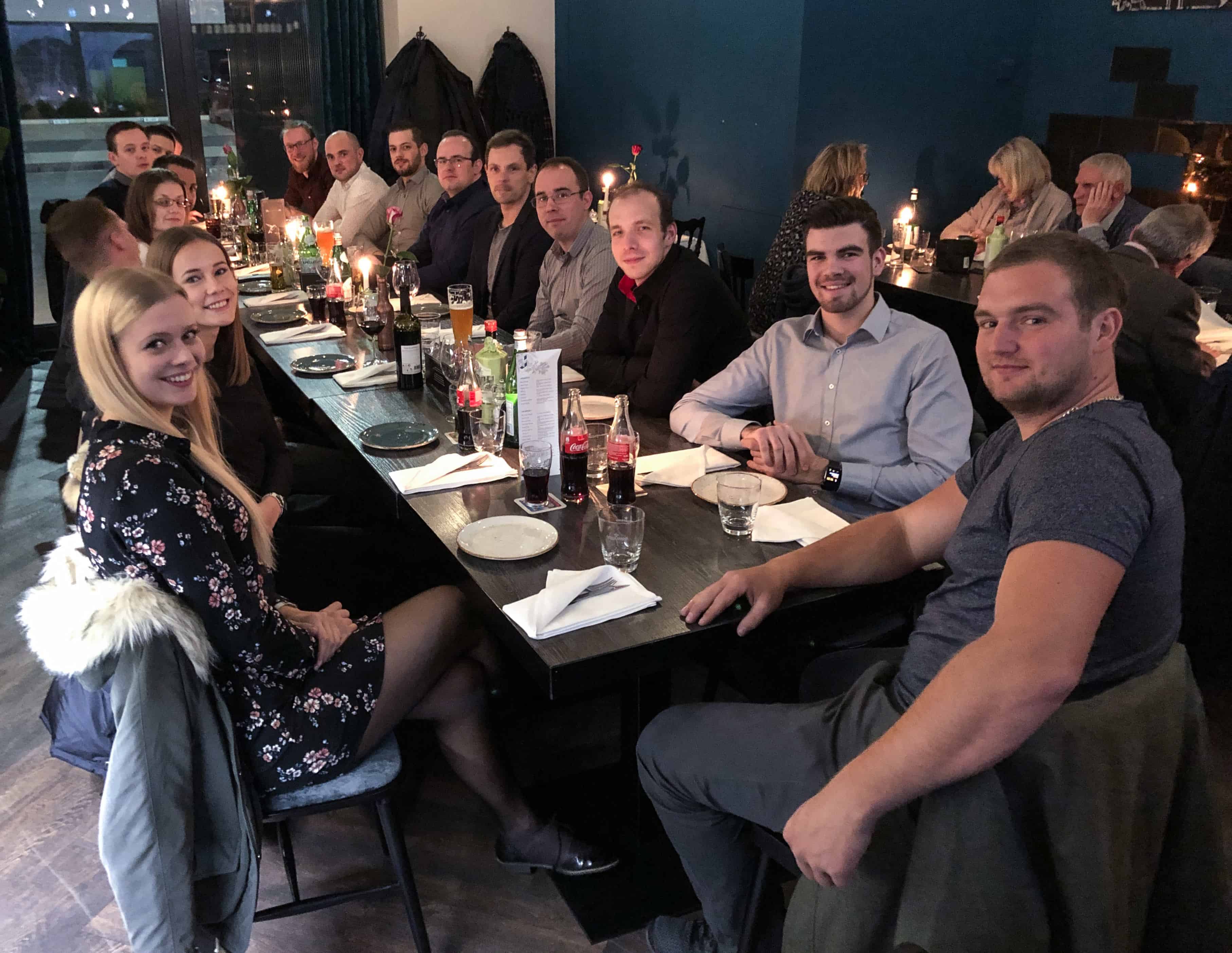 Jahresabschluss JC Event LedTek 2018 Das Team von LedTek und JC-Eventtechnik dankt allen Kunden und lässt das Jahr 2018 gemeinsam ausklingen